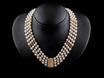 Colar Pérolas Ouro e Diamantes